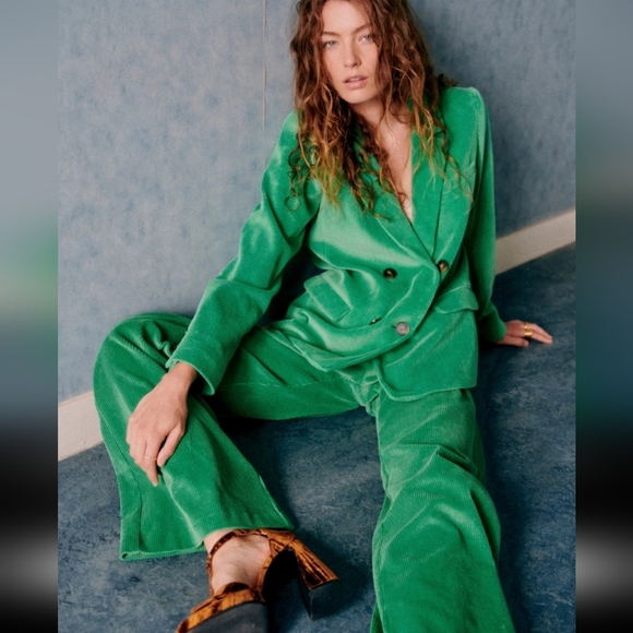 Sezane Christie Bright Green Jacket - Picture 2 of 4